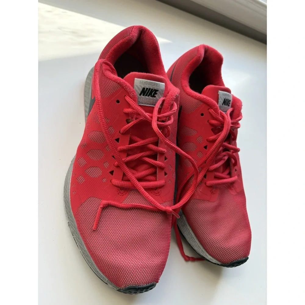 Nike Zoom Pegasus 31 H2O Repel Red Reflective Sneakers Running  Mens Size 9
